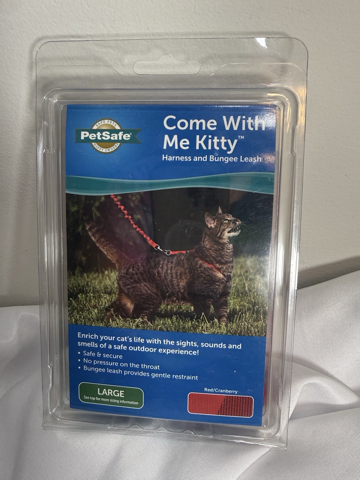 PetSafe Come With Me Large Red Cat Harness & Bungee Leash